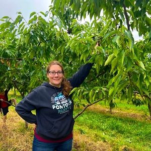 Meet your Posher, April